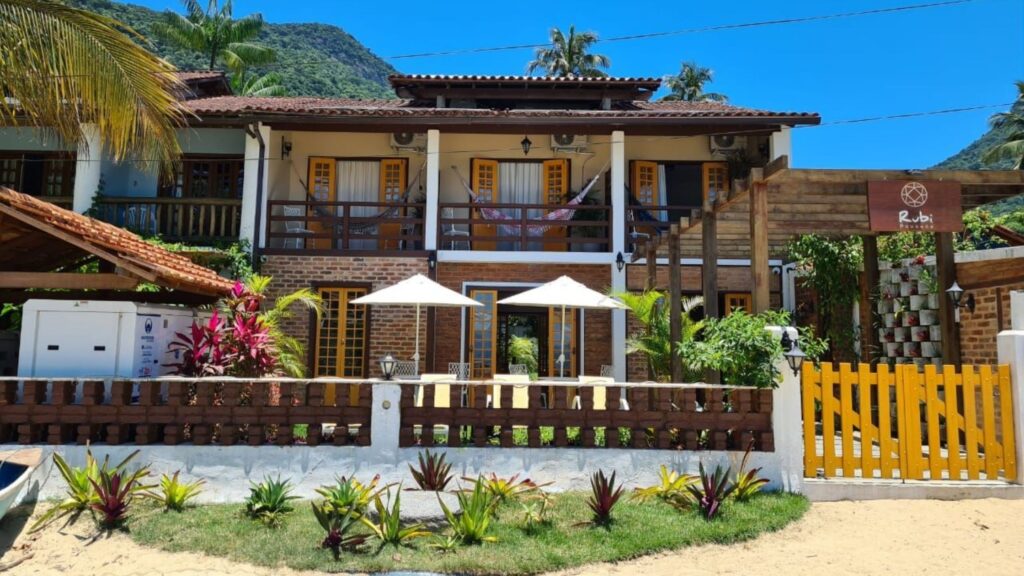 Pousada Rubi - Vila do Abraão