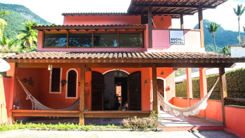 Social Hostel - Vila do Abraão